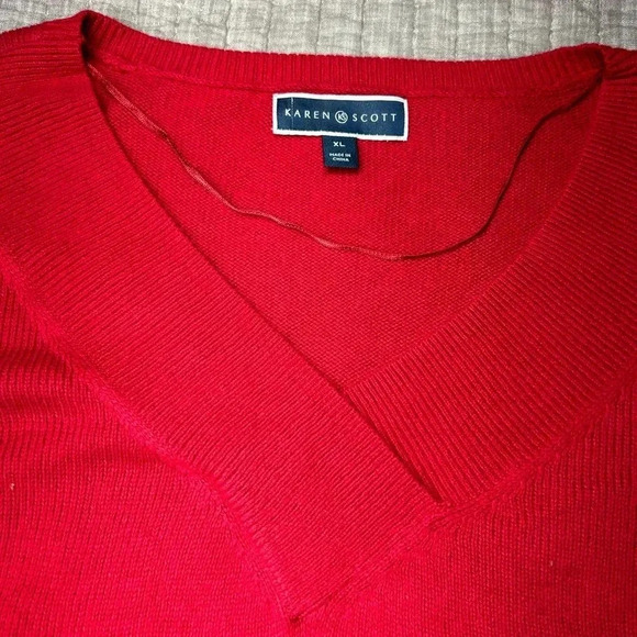 Red cross neck sweater top - Picture 3 of 5